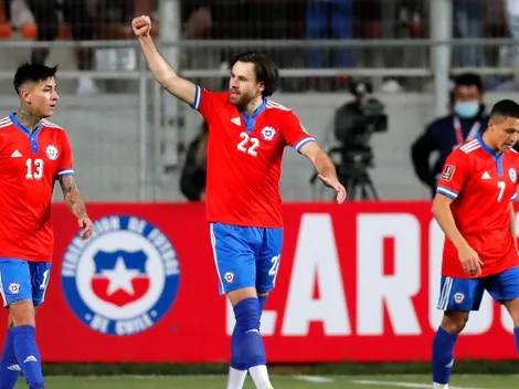 Video: Brereton marca un golazo de cabeza para el empate de la Roja