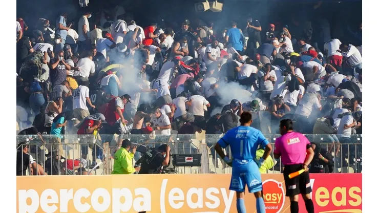 Colo Colo condena los hechos de violencia