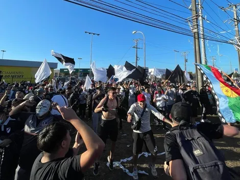 Hinchas llegaron en masa a alentar a Colo Colo antes de la Supercopa