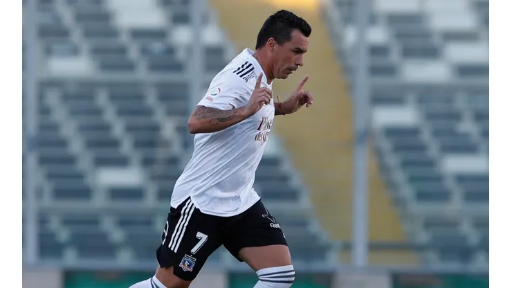 Esteban Paredes dejó Colo Colo el 2021.