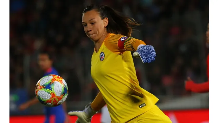 Christiane Endler, ganadora del THE BEST