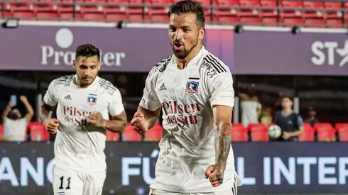 Colo Colo se quedó con el primer Superclásico del 2022 con goles de Gabriel Costa y Maximiliano Falcón.