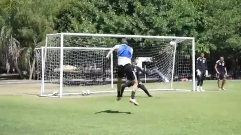 ¡Golazo de Christian Santos!