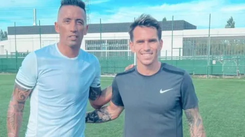 Lucas Barrios compartió entrenamiento con Pablo Mouche.