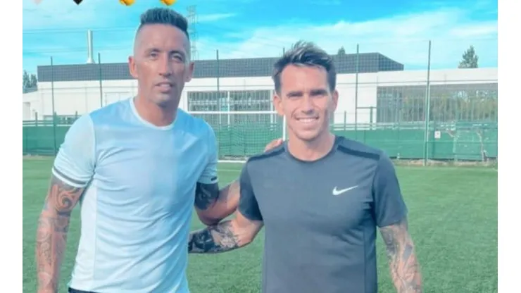 Lucas Barrios compartió entrenamiento con Pablo Mouche.