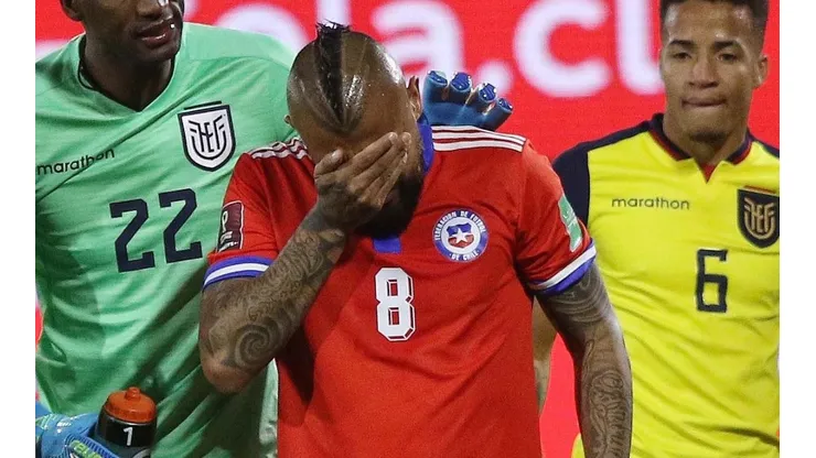 Arturo Vidal se pierde casi todo lo que resta de las Eliminatorias.