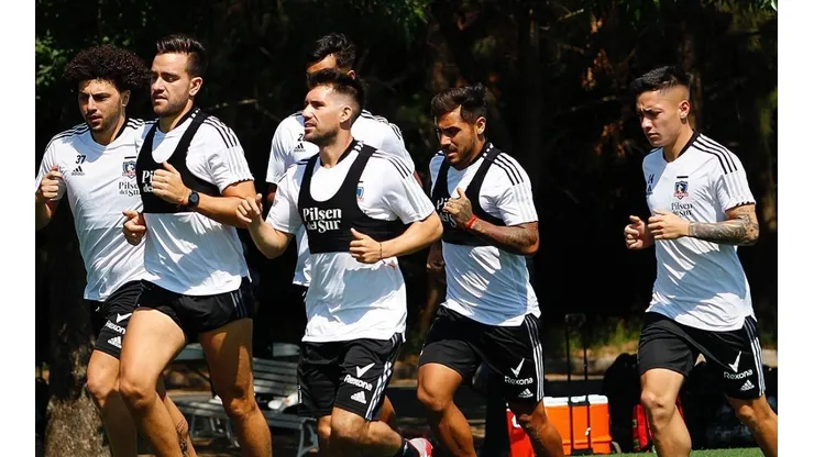 Todos en Colo Colo dieron negativo en sus testeos.