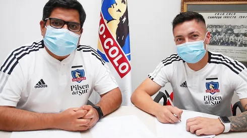Cristián Zavala firma en Colo Colo