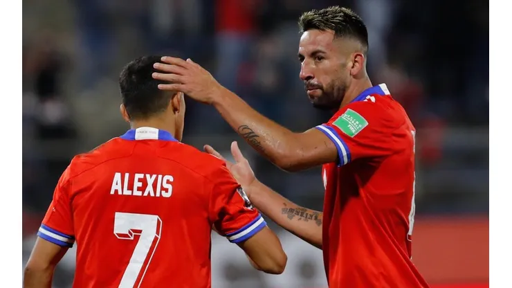 Mauricio Isla le gusta la idea de jugar en Calama