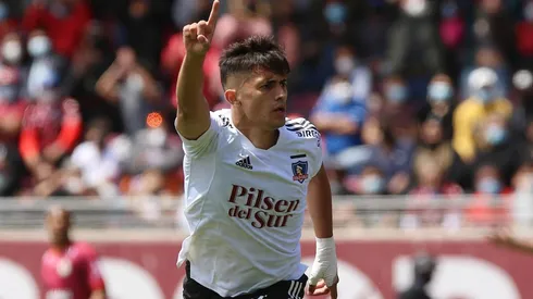 Colo Colo negocia para quedarse con el 80% del pase de Pablo Solari.