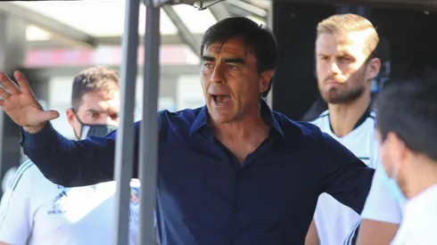 Quinteros quiere sí o sí que su próximo 9 sea extranjero.