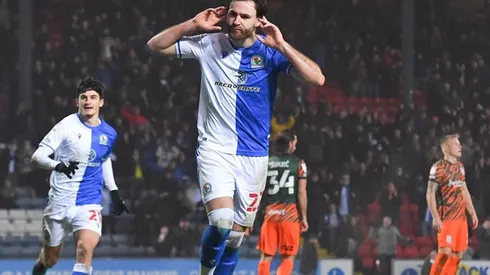 Ben Brereton en llamas