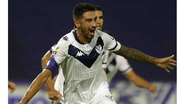 Según Daniel Arrieta, los albos están interesados en Juan Martín Lucero