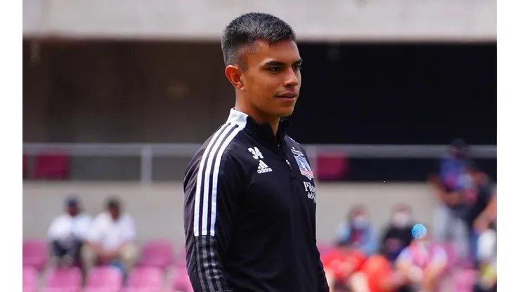 La renovación de Vicente Pizarro es una prioridad en Colo Colo.