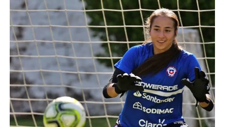 El Cacique femenino tiene una nueva arquera.