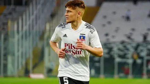 El volante sueña con seguir en Colo Colo y estos motivos lo acercarían