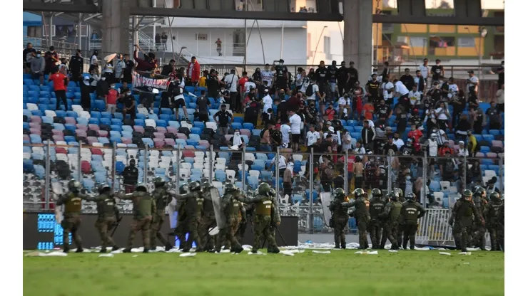 Barti le cayó con todo a los que destruyeron y lanzaron los asientos del Calvo y Bascuñán.