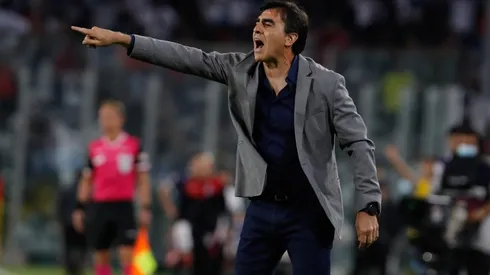 Quinteros es uno de los 3 DT's que se salvaron de la "guillotina"