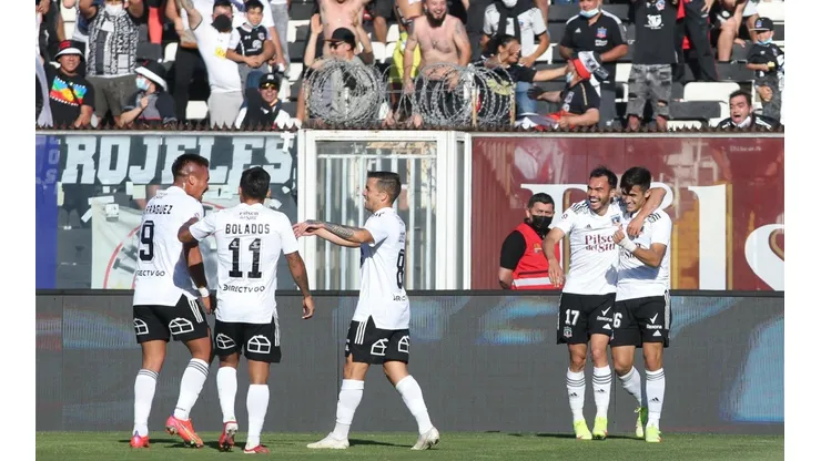Colo Colo debutará en febrero en la temporada 2022.