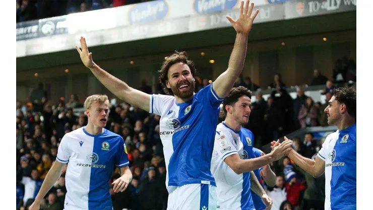 El colocolino Ben Brereton le dio el triunfo al Rovers