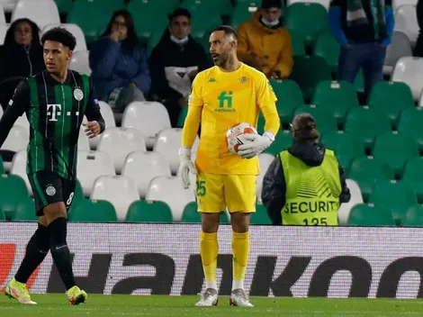Bravo salió con molestias en triunfo del Betis por Europa League