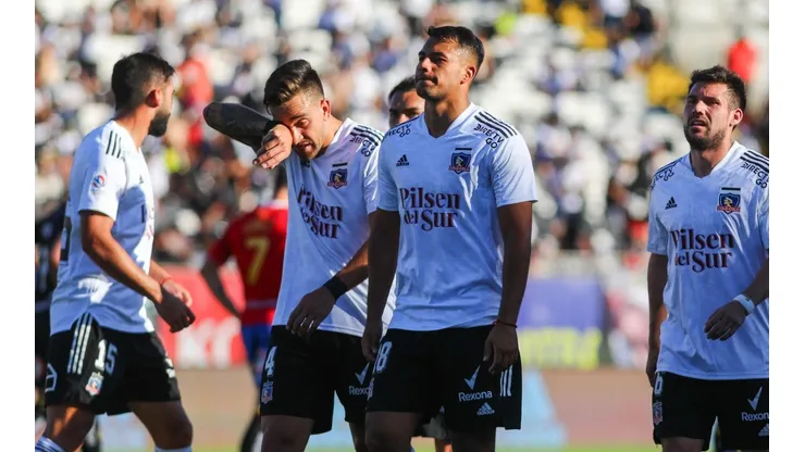Colo Colo quedó tres puntos abajo de la UC a falta de una fecha del término del torneo.