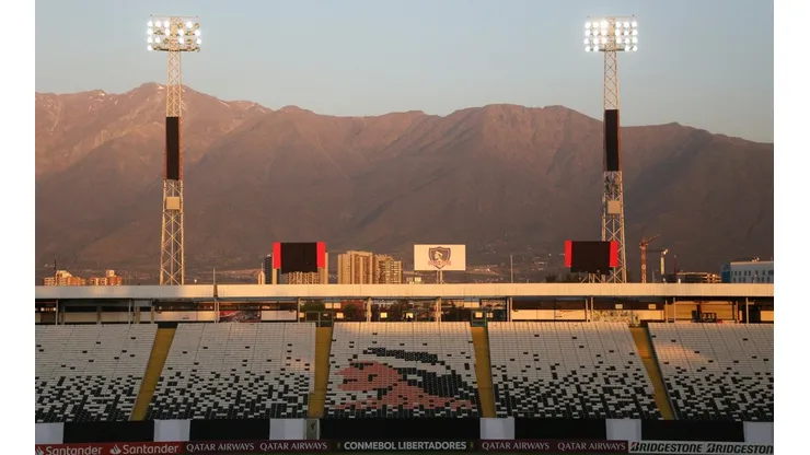 Guarello afirmó que el Monumental no recibió ningún peso por parte de la dictadura de Augusto Pinochet