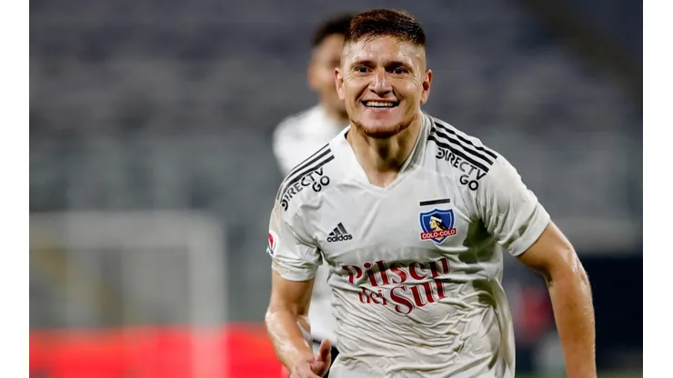 Leo Gil cerca de renovar en Colo Colo.