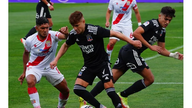Tabla: Colo Colo cedió terreno en la lucha por el torneo.