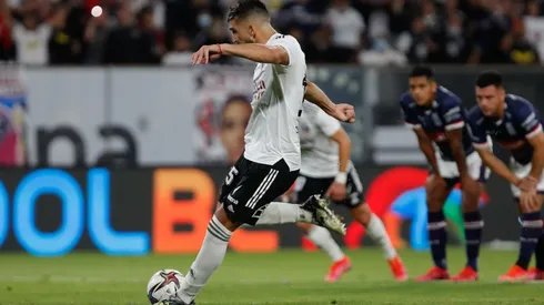 Amor le dio tres puntos de oro a Colo Colo.