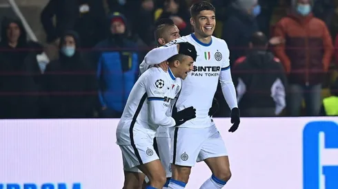 Los ex Colo Colo fueron protagonistas del triunfo interista ante Sheriff