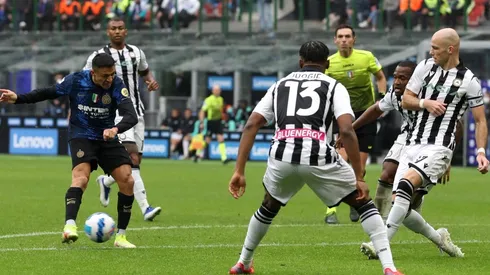 Los ex Colo Colo fueron elogiados tras los 20' minutos que jugaron