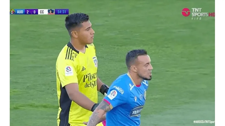 El lindo gesto de Cereceda con el joven portero albo