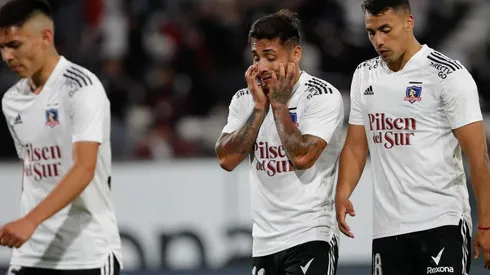 ¡Colo Colo y sus 44 contactos estrechos!