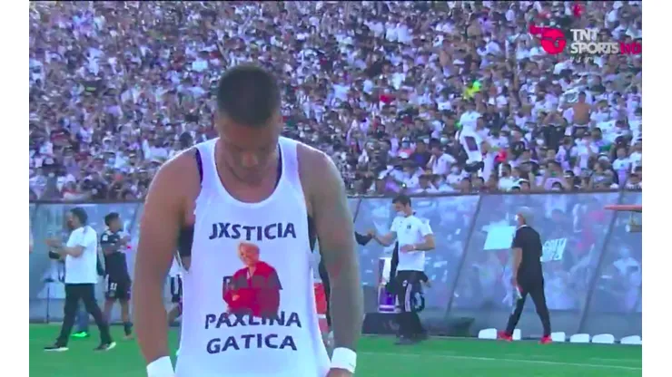 Parraguez festejó su gol ante la UC exigiendo justicia para Paulina Gatica.