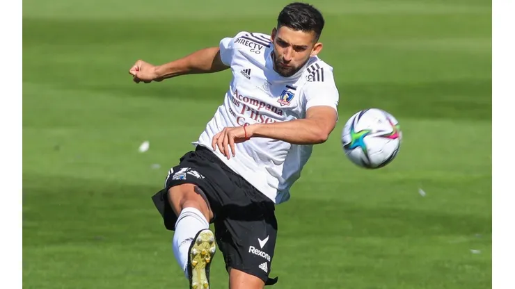 Emiliano Amor cerca de renovar
