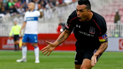 Esteban Paredes le anotó varios goles en el pasado a Universidad Católica.