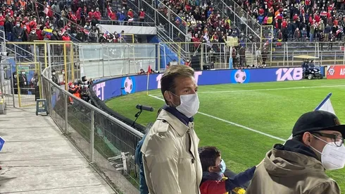 Santos llegó a San Carlos para ver a su selección frente a Chile