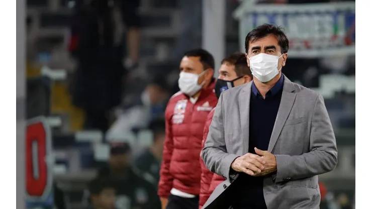 El técnico va paso a paso