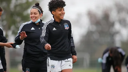 La volante volvió a las albas.