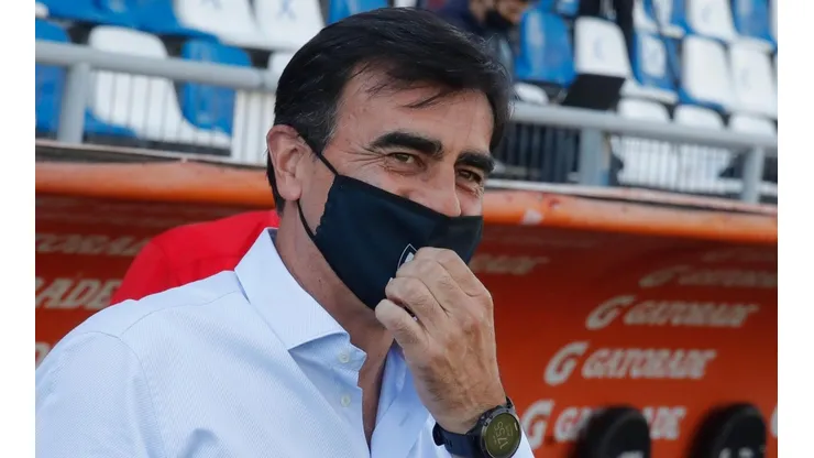 Gustavo Quinteros y su posible renovación