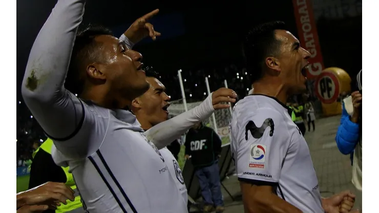 Iván Morales quiere el consejo de Esteban Paredes para este Superclásico.