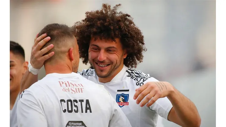 Maxi Falcón ya cumplió un año viviendo en Chile.