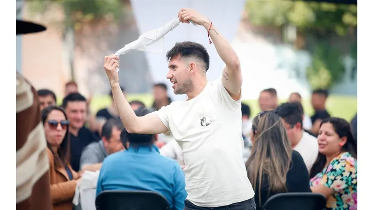 El "corralero" la rompió toda bailando cueca