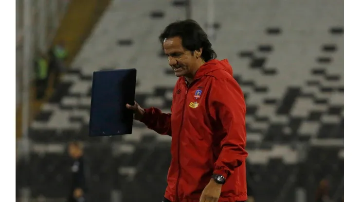 El DT no quiere saber nada de Vecchio.