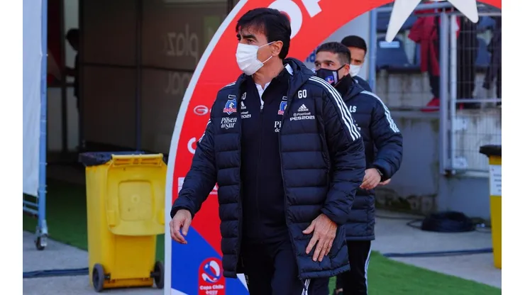 Colo Colo afina detalles para renovación de Quinteros.