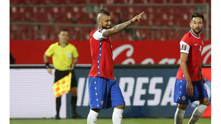Arturo Vidal dirá presente esta tarde ante la selección de Colombia.