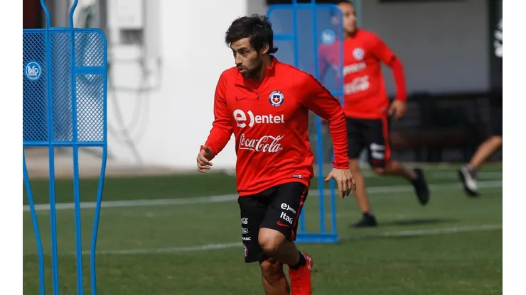 Mago Valdivia envía su apoyo a Chile y manda recadito a los chaqueteros.
