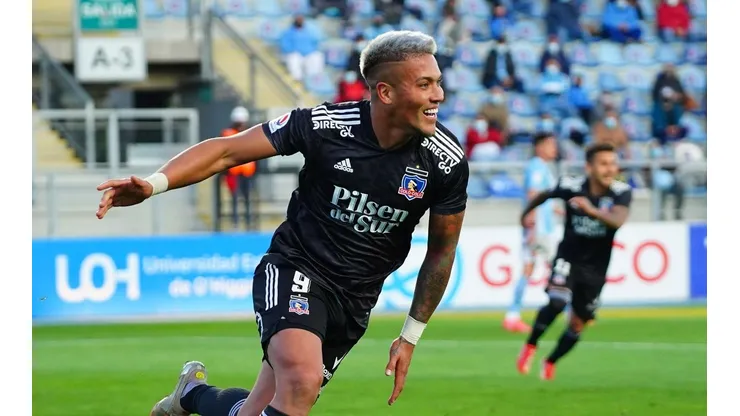 Parraguez anotó el 2-1 transitorio de cabeza.