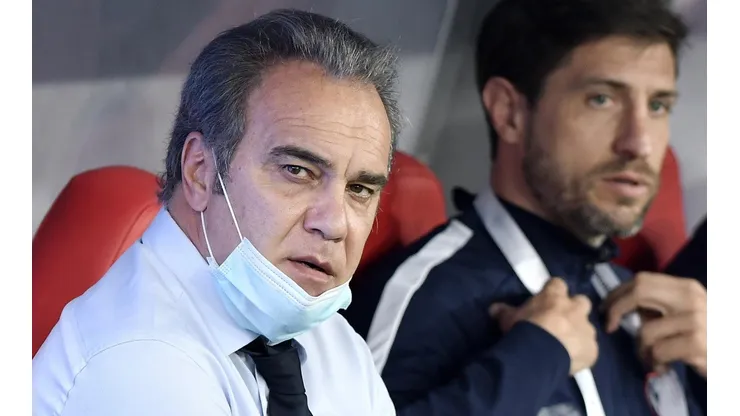 Lasarte no toma importancia a la derrota con Colombia y asume responsabilidad.